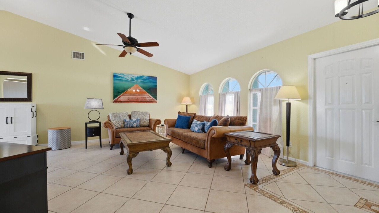 Photo of Bedroom in Gulf Cove