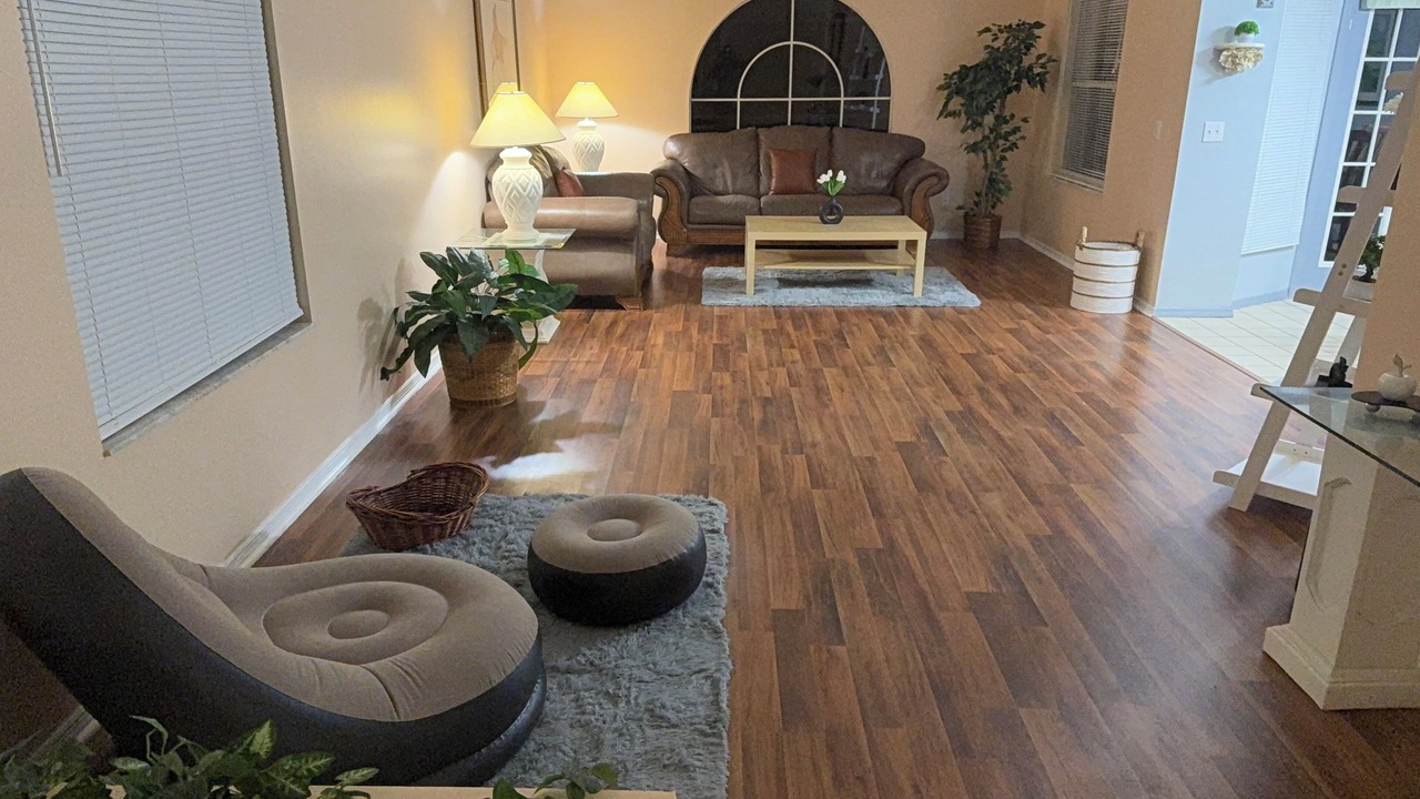 Photo of Livingroom in Lindfields