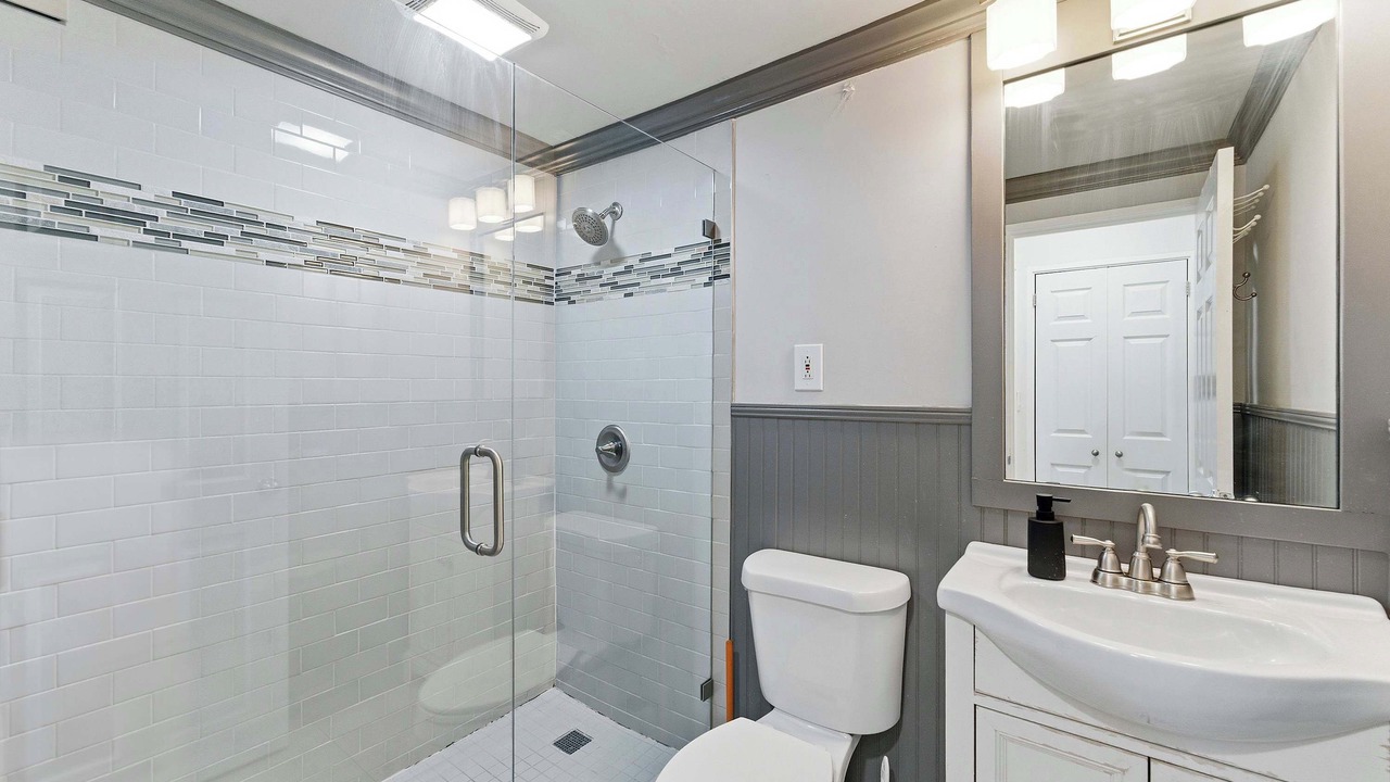 Photo of Bathroom in Downtown Atlanta