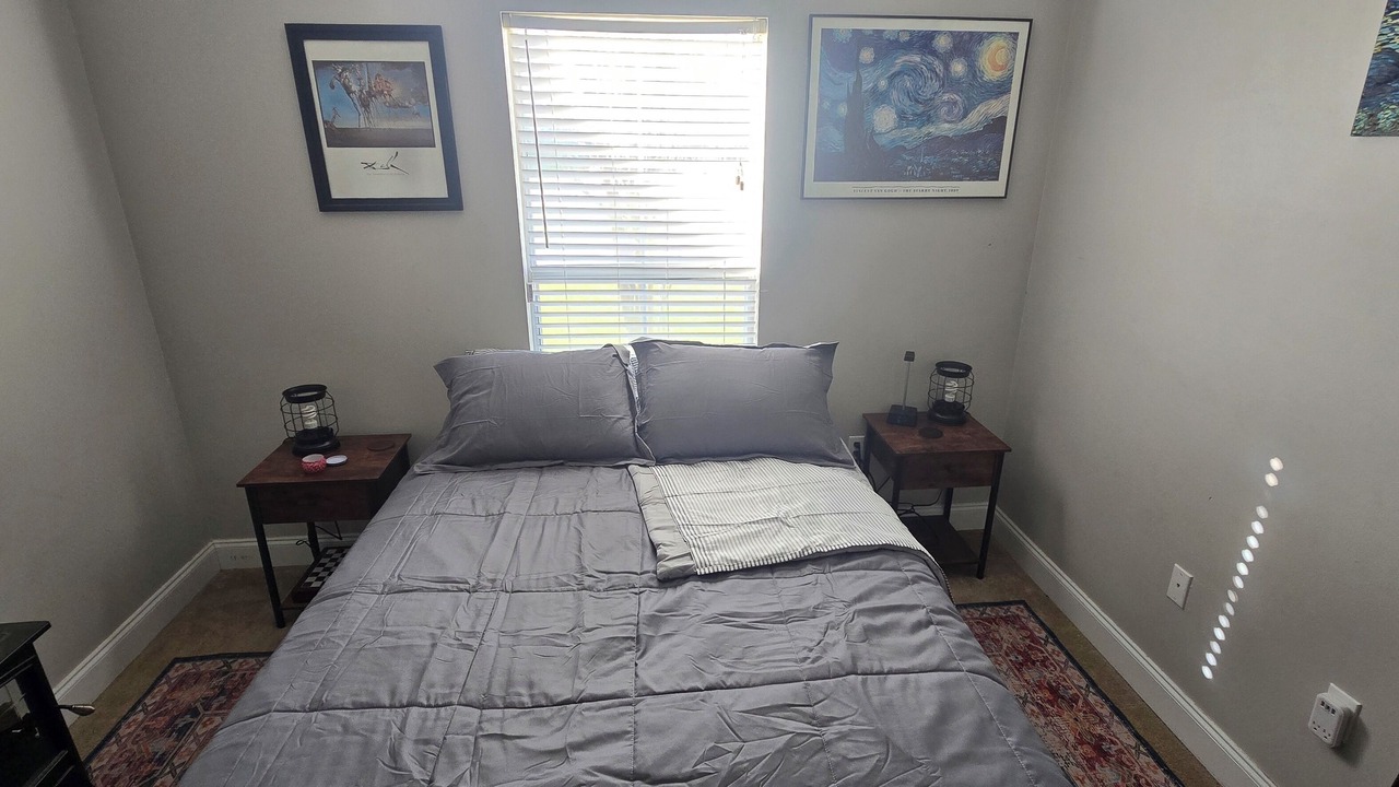 Photo of Bedroom in Walker
