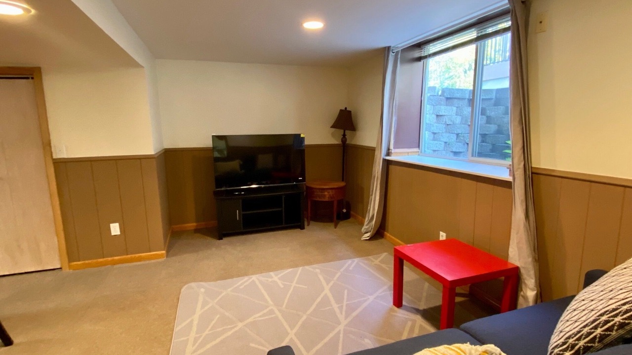 Photo of Bedroom in Northrop