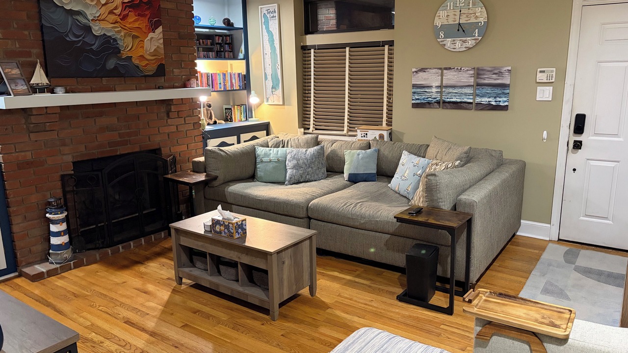 Photo of Livingroom in Mount Washington