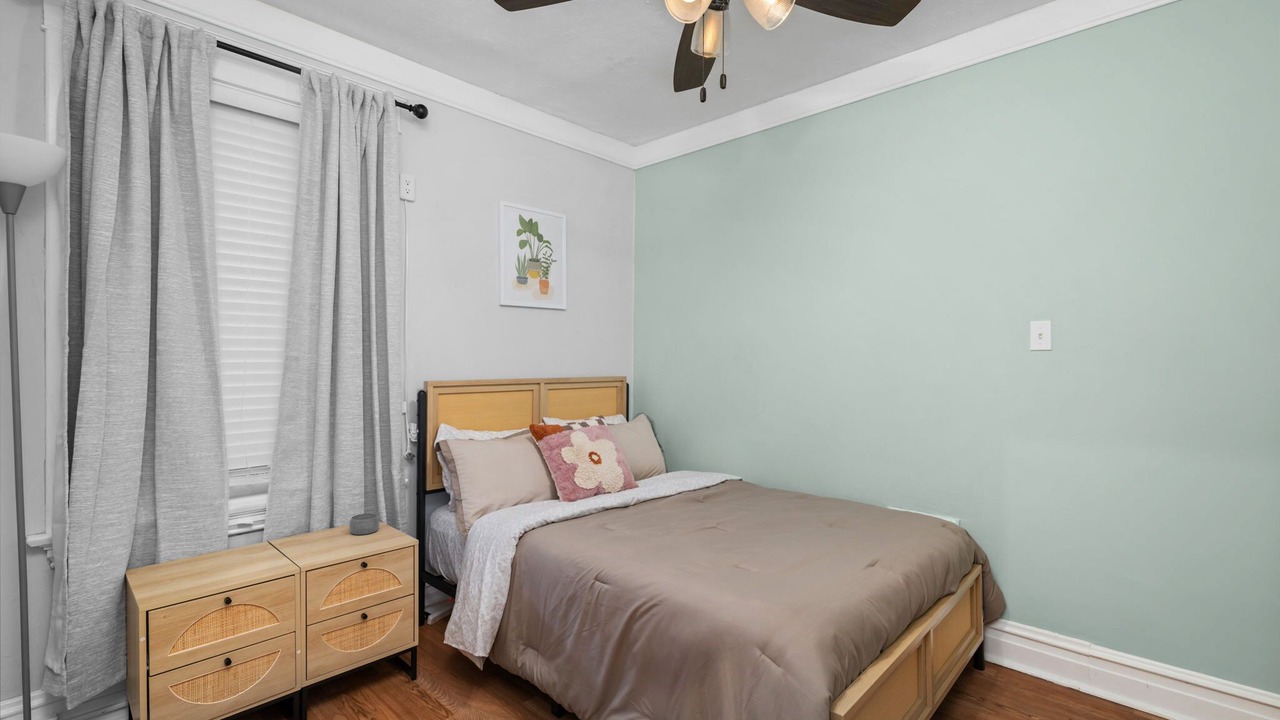 Photo of Bedroom in The Southampton