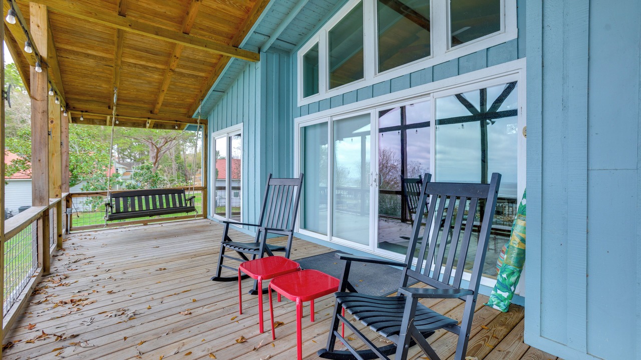 Photo of Patio Balcony in West Livingston