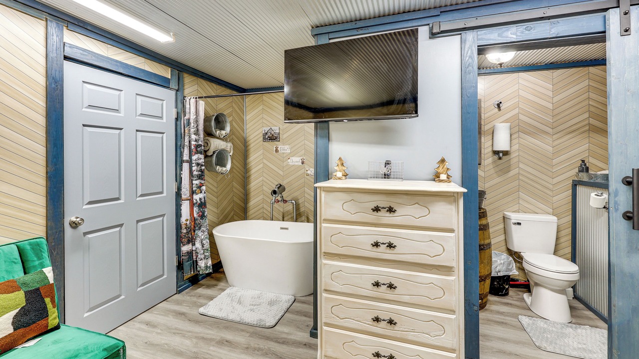 Photo of Bathroom in Summerfield