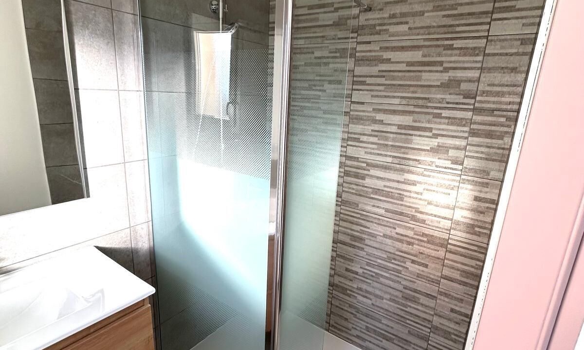 Photo of Bathroom in Lias
