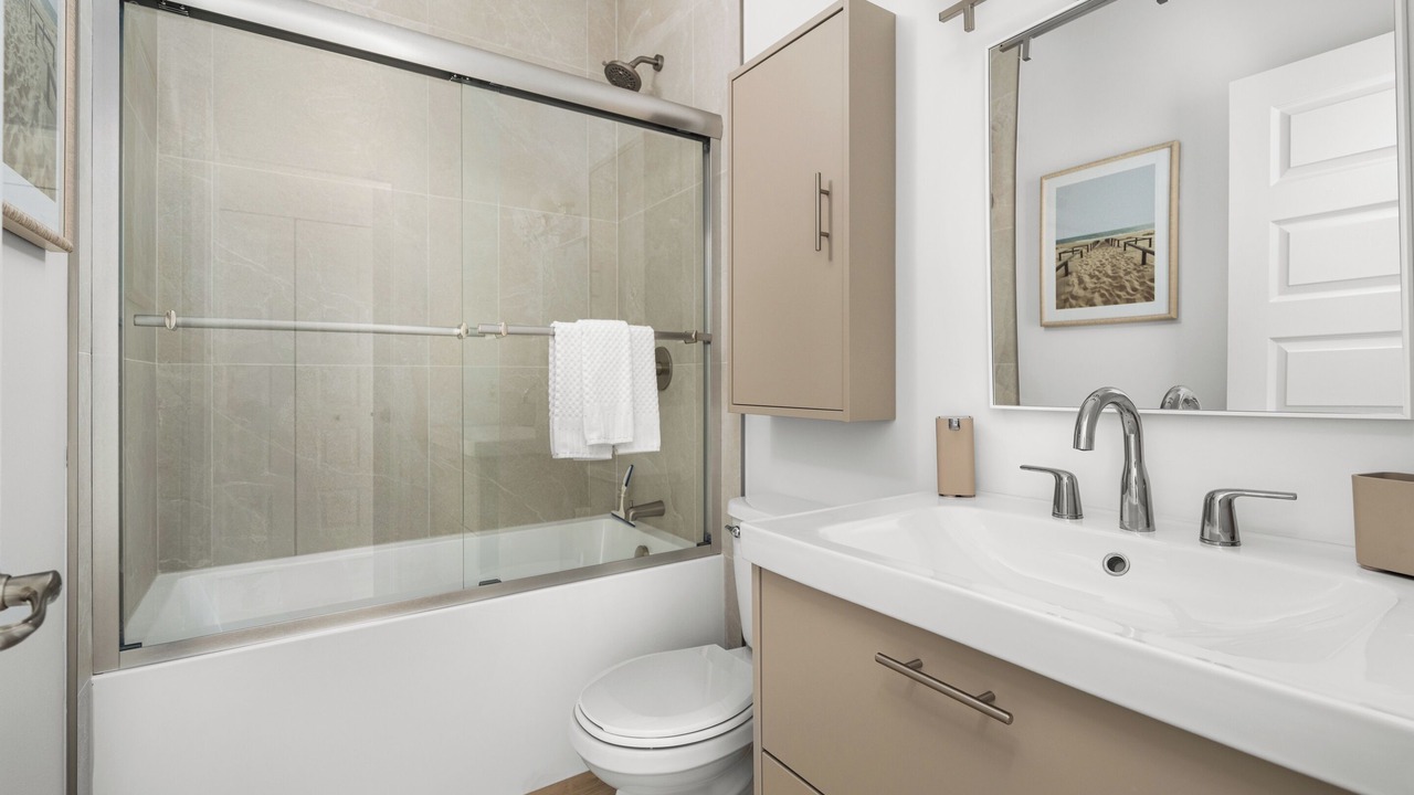 Photo of Bathroom in Boisbriand