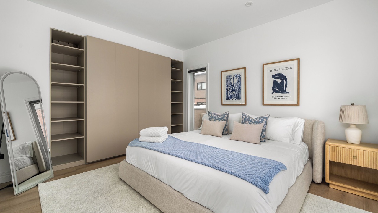 Photo of Bedroom in Boisbriand