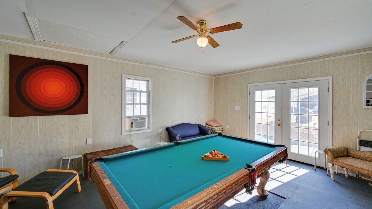 Photo of Bedroom in Crisp