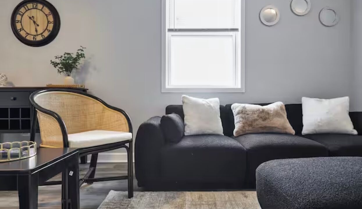Photo of Livingroom in Oak Park