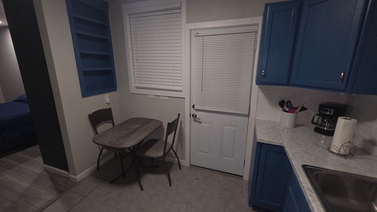 Photo of Kitchen in FM 1960