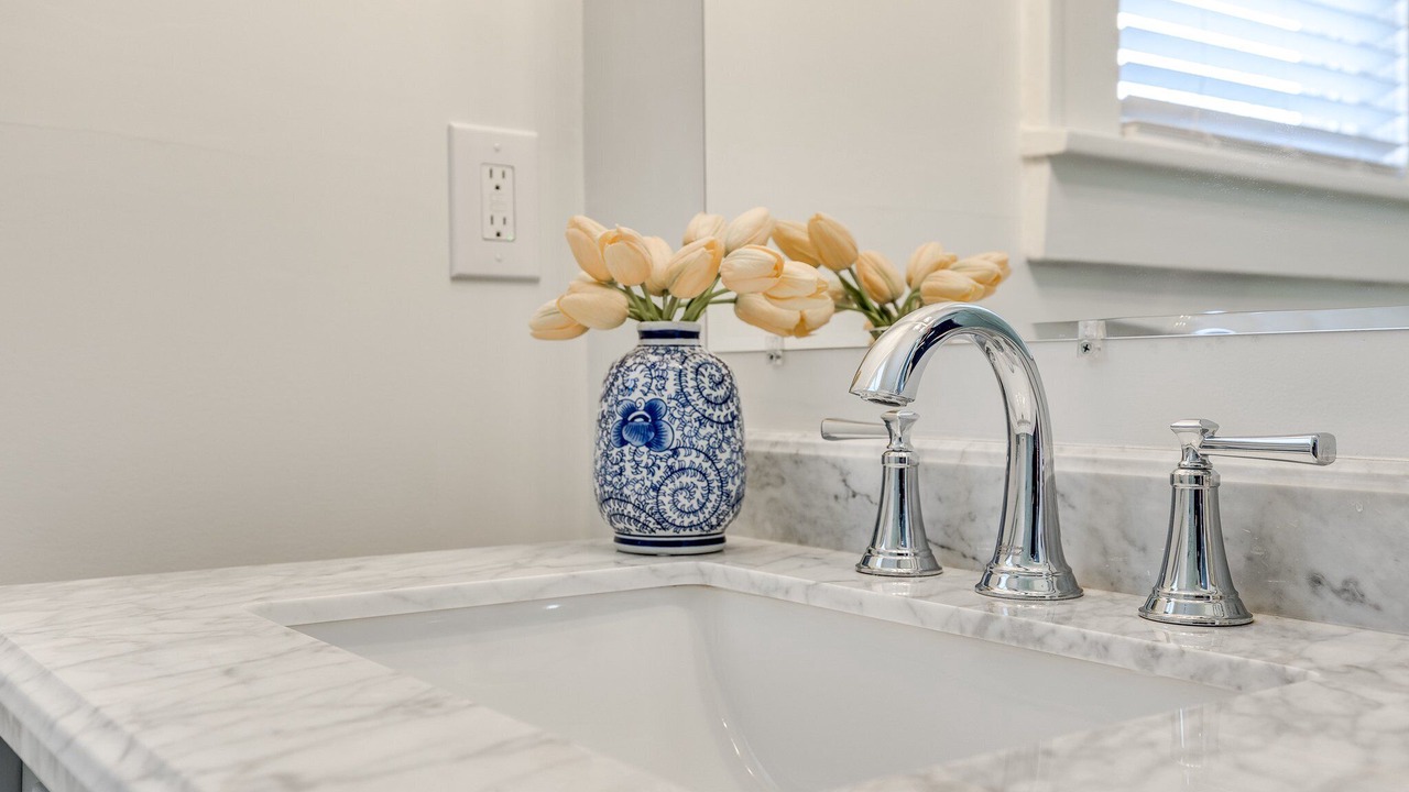 Photo of Bathroom in Cherry Street