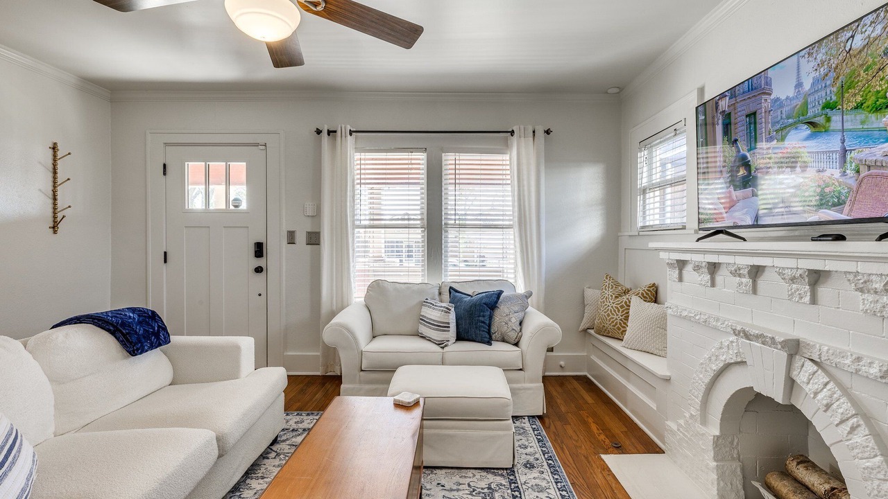 Photo of Livingroom in Cherry Street