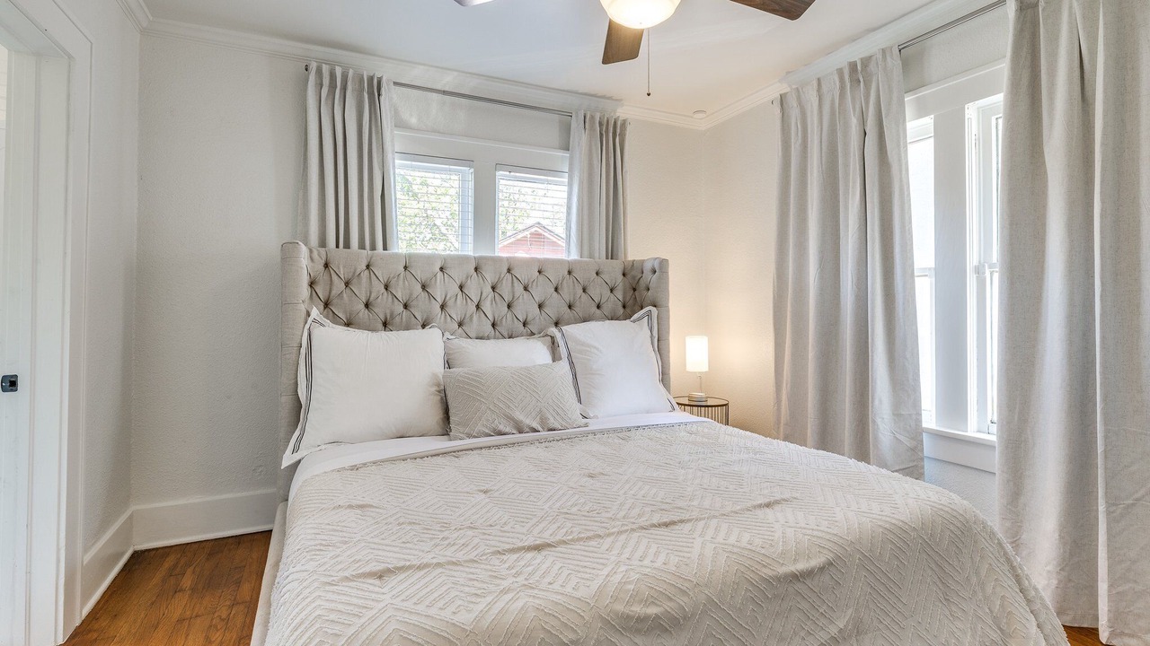 Photo of Bedroom in Cherry Street