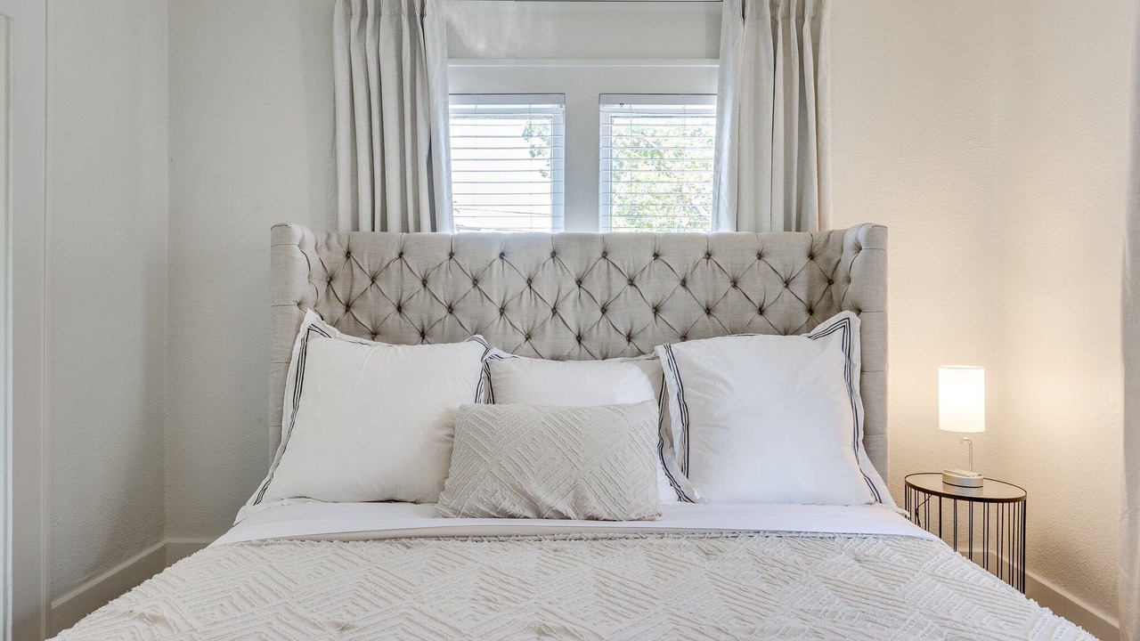 Photo of Bedroom in Cherry Street