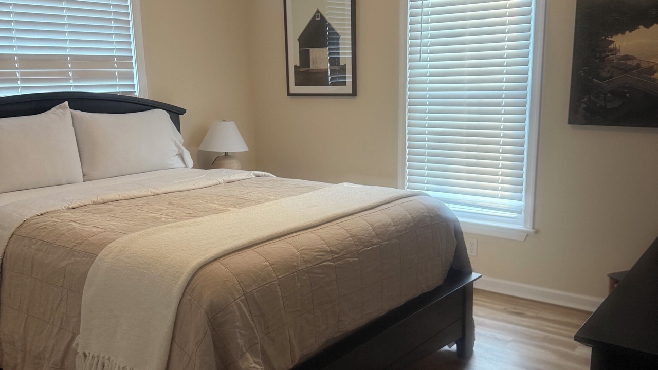 Photo of Bedroom in Smith Mountain Lake