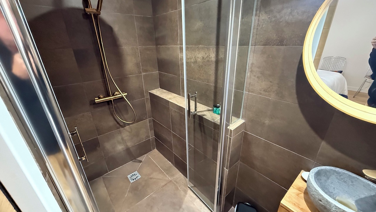Photo of Bathroom in Montreuil-sur-Mer