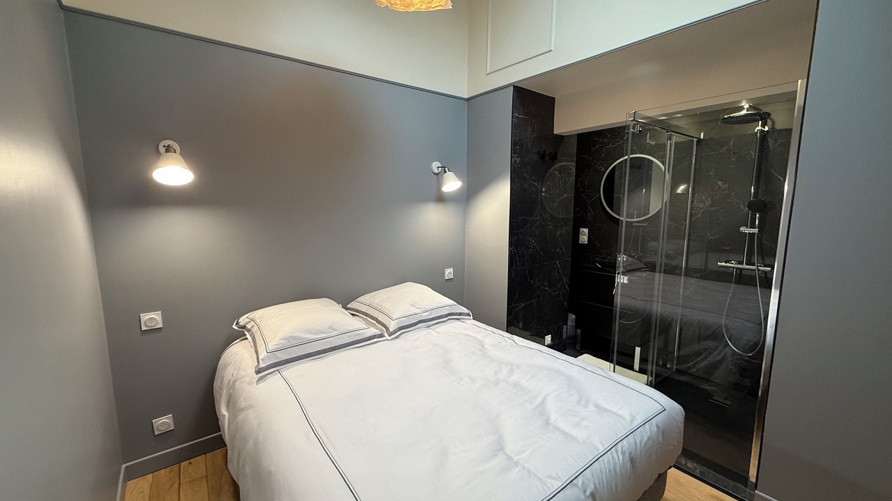 Photo of Bedroom in Montreuil-sur-Mer