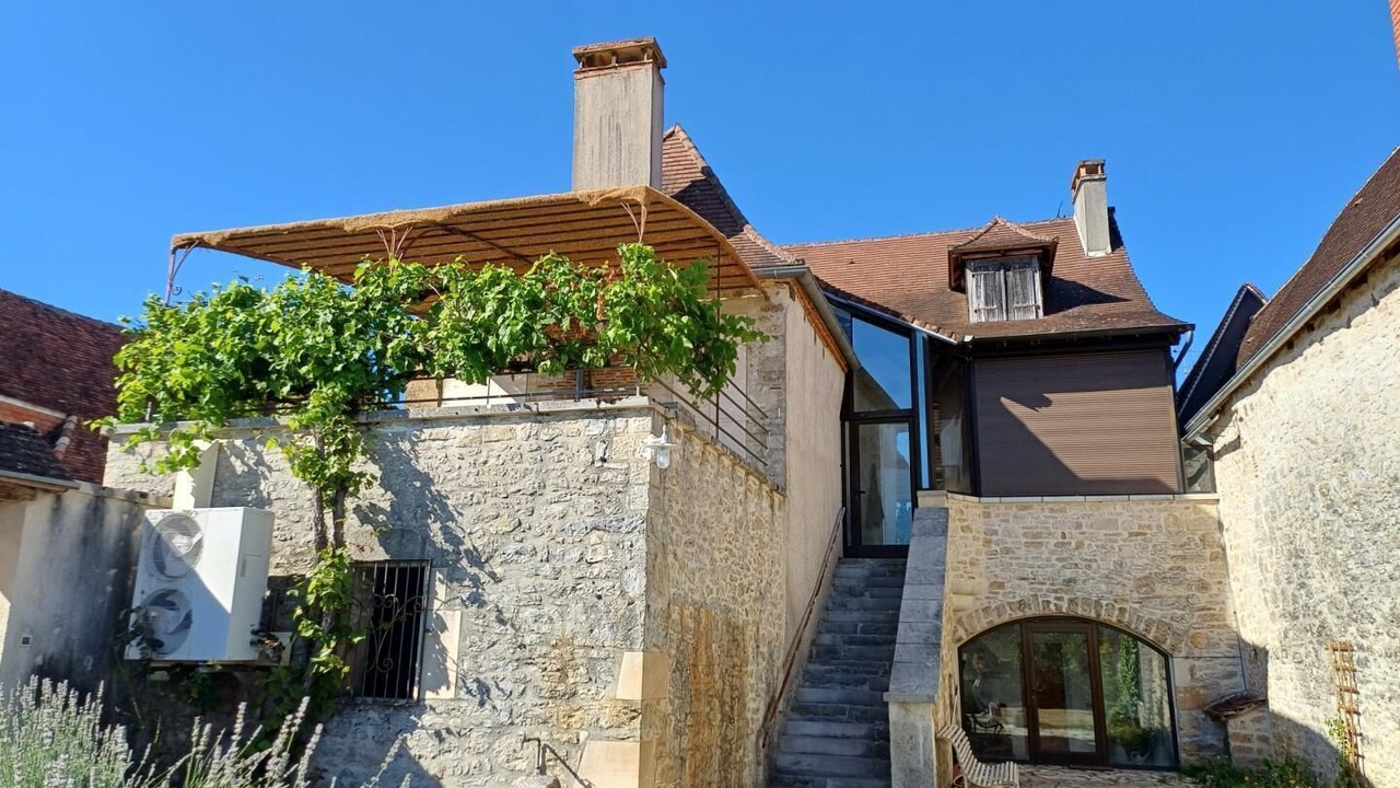 Photo of Outdoor in Martel