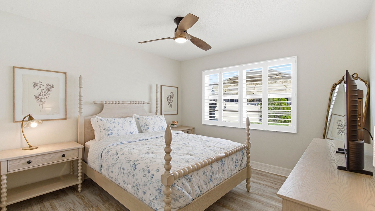 Photo of Bedroom in Apollo Beach