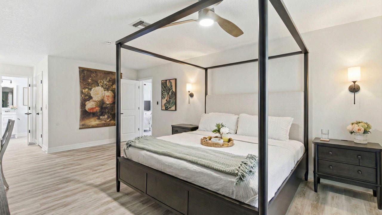 Photo of Bedroom in Apollo Beach
