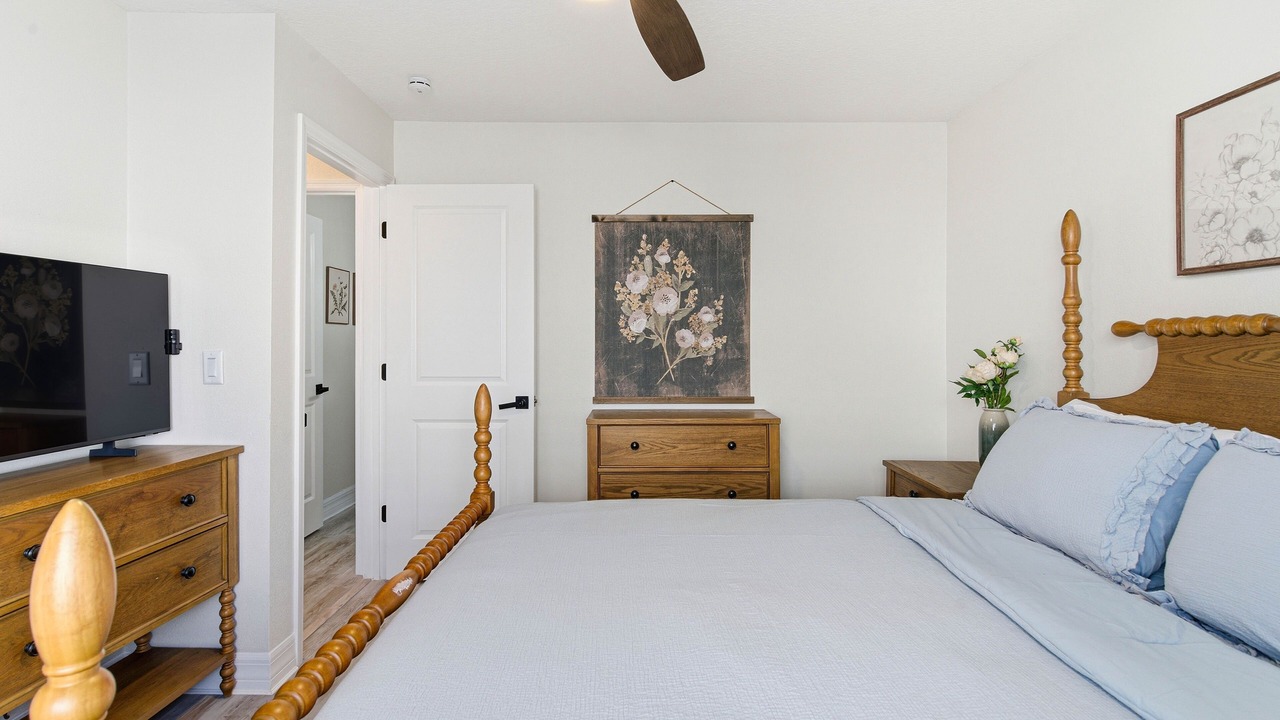 Photo of Bedroom in Apollo Beach