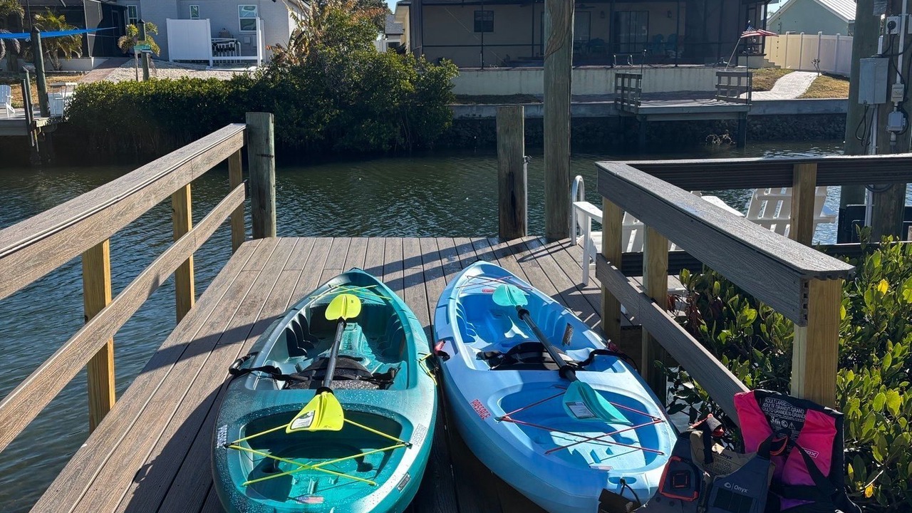 Photo of Others in Apollo Beach