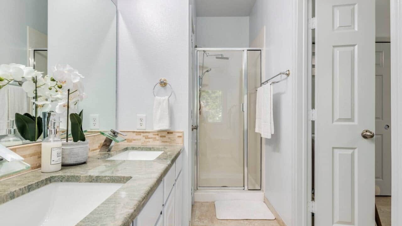 Photo of Bathroom in Pioneer Crossing