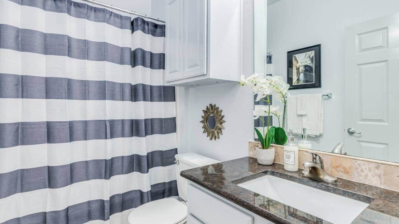 Photo of Bathroom in Pioneer Crossing