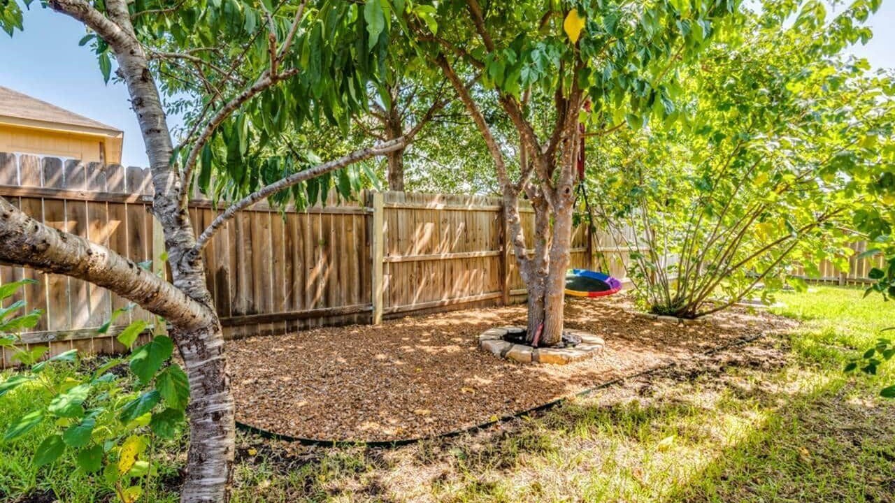 Photo of Outdoor in Pioneer Crossing
