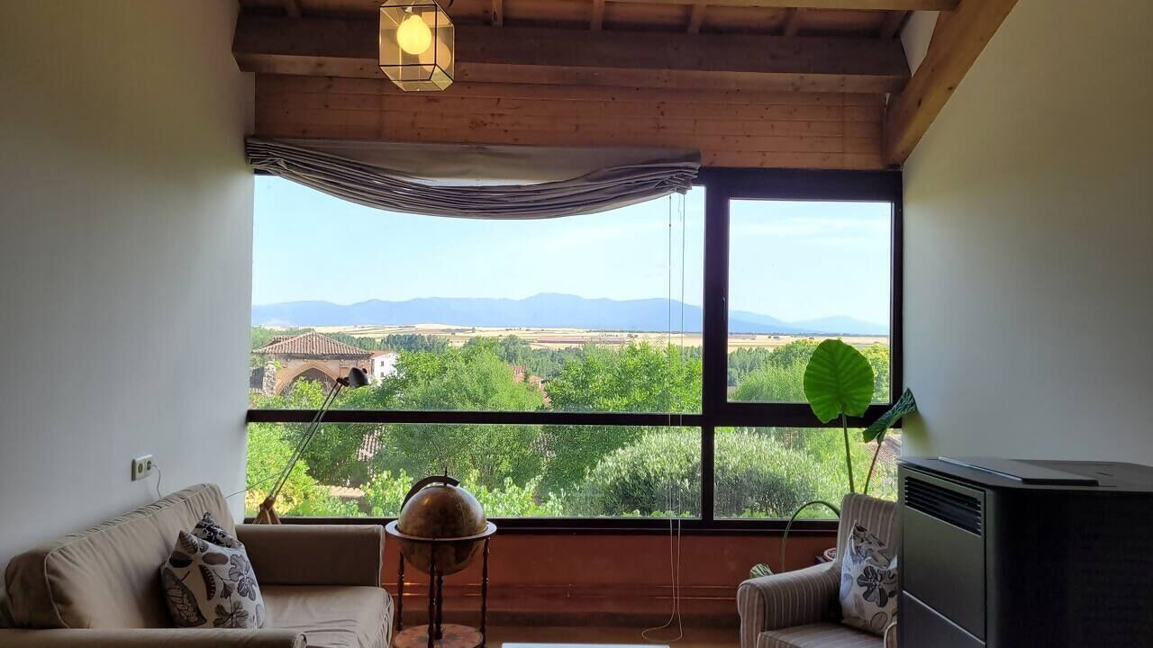 Photo of Livingroom in Ayllon