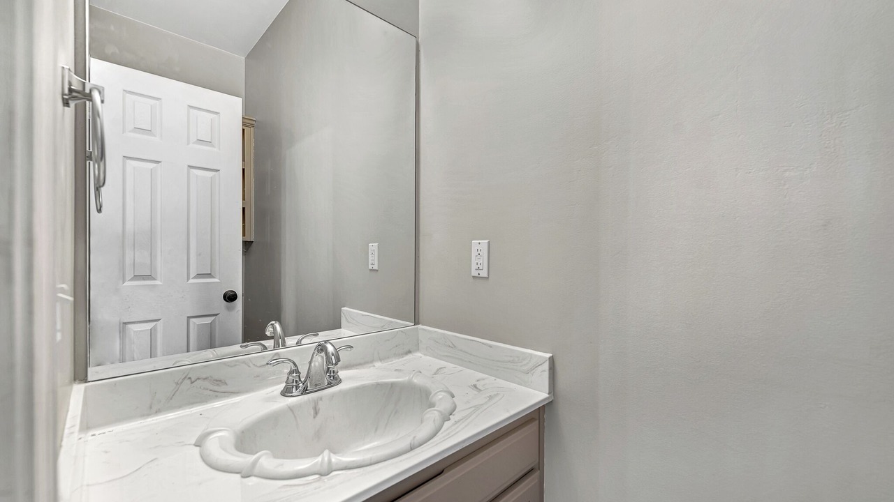 Photo of Bathroom in Lost Bridge Village
