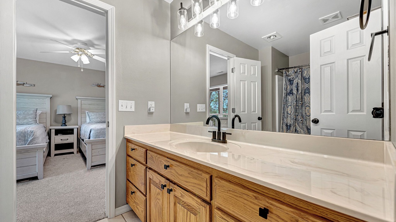 Photo of Bathroom in Lost Bridge Village
