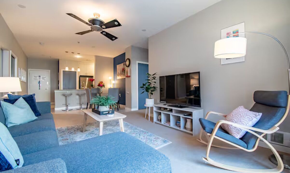 Photo of Livingroom in Belltown