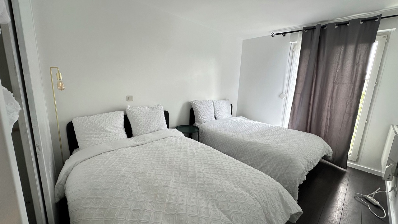 Photo of Bedroom in Saint-Denis