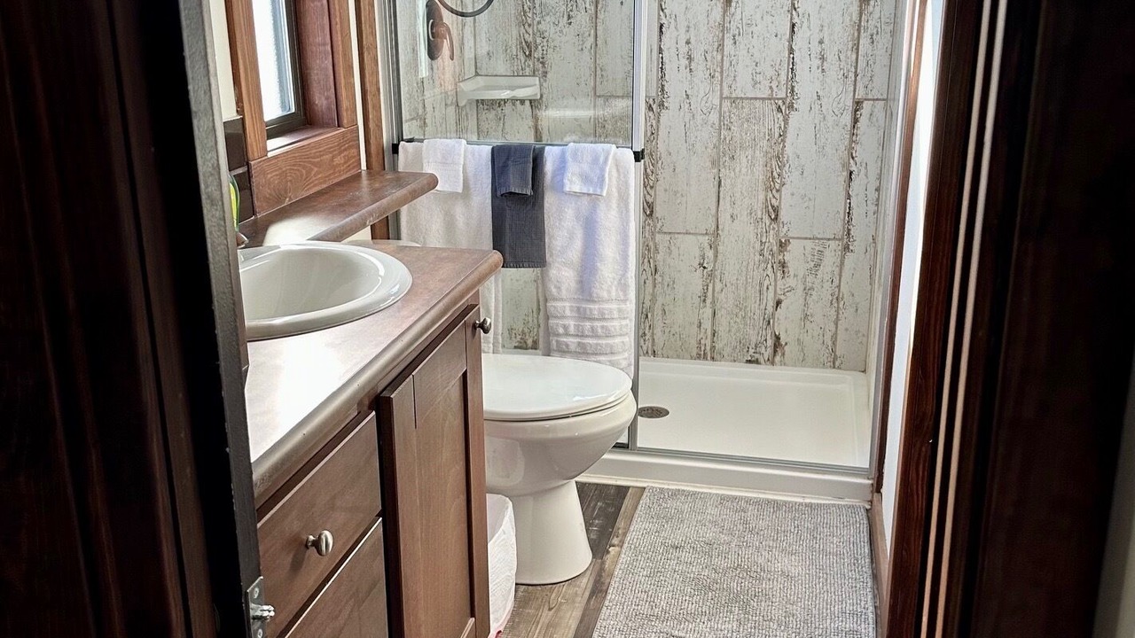 Photo of Bathroom in Farmersville