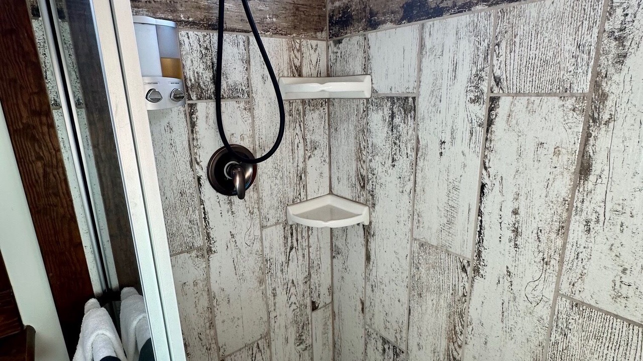 Photo of Bathroom in Farmersville