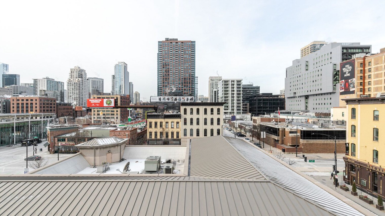 Photo of Others in Near North Side