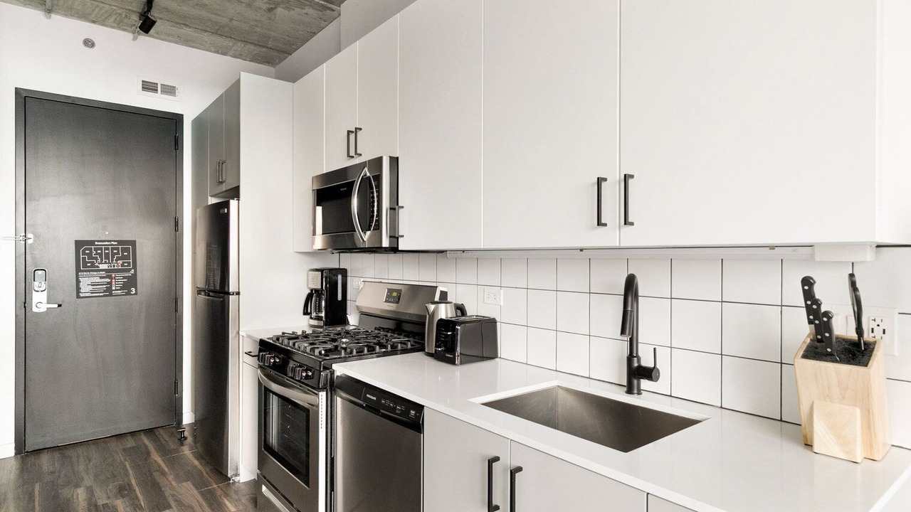 Photo of Kitchen in Near North Side