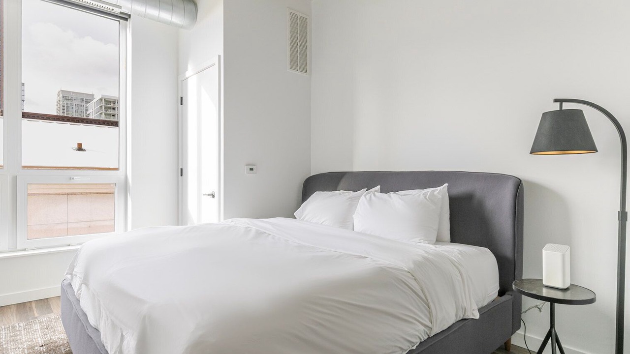 Photo of Bedroom in Near North Side