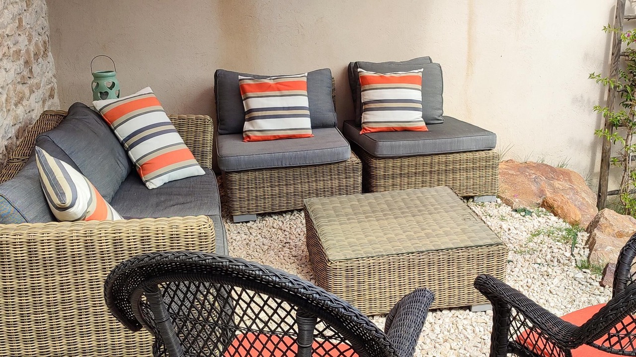 Photo of Patio Balcony in La Capelle-et-Masmolene