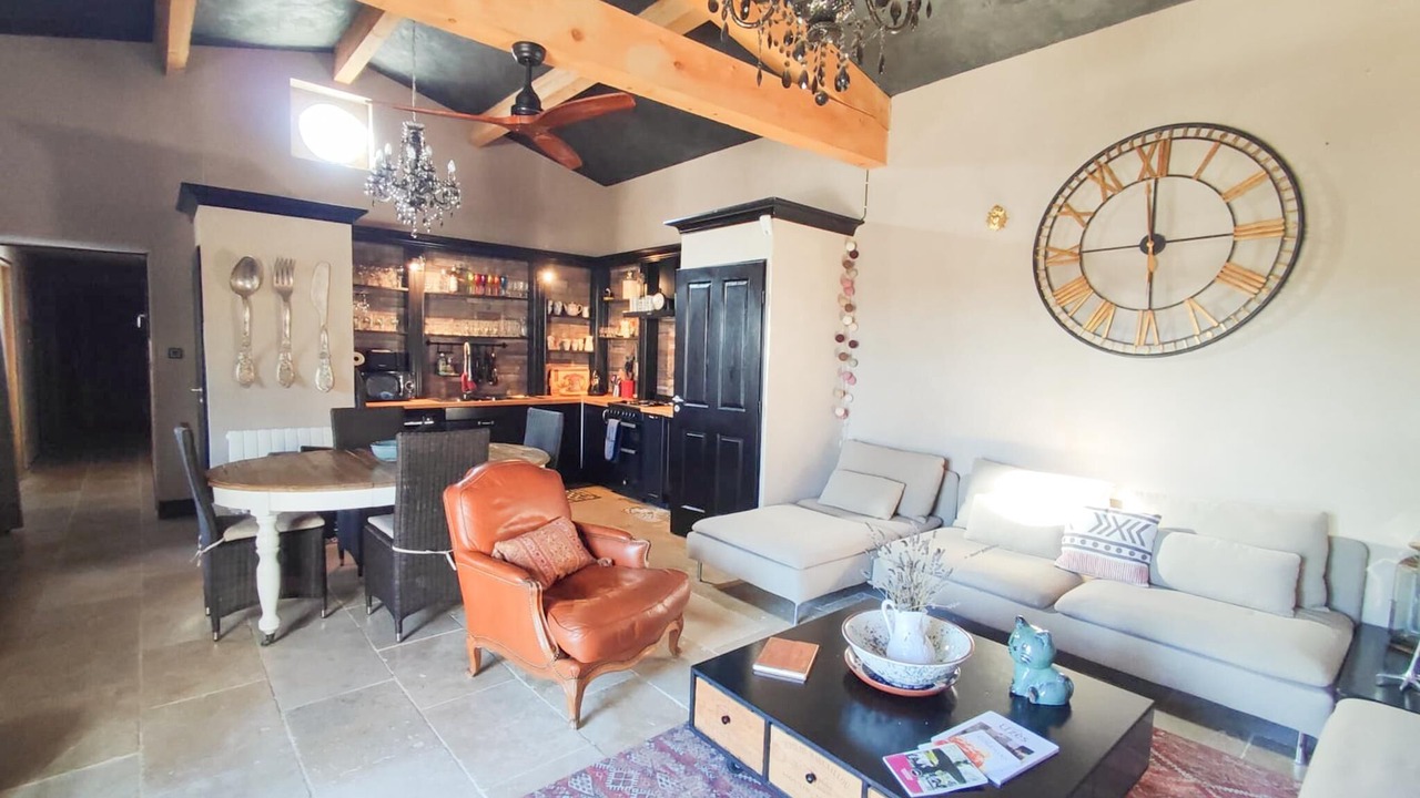 Photo of Livingroom in La Capelle-et-Masmolene