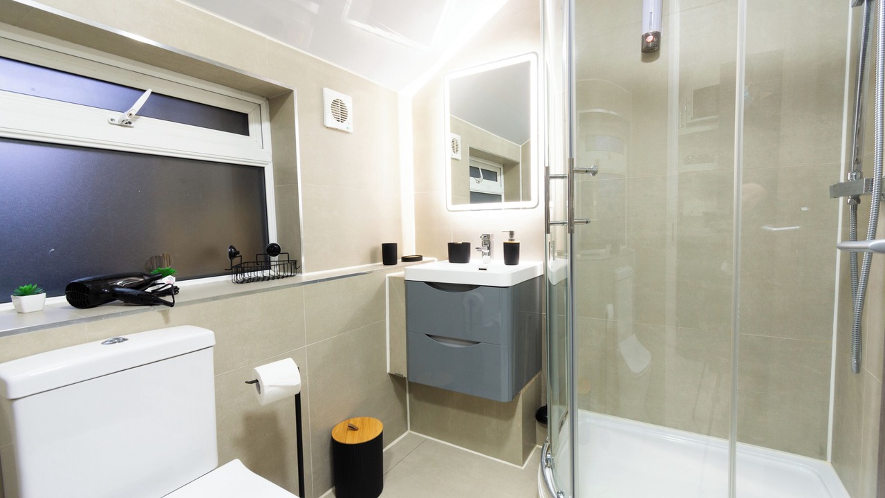 Photo of Bathroom in Tooting