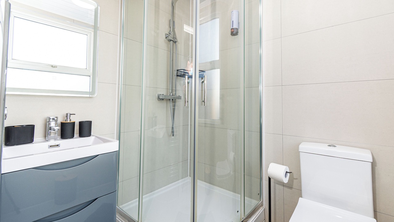 Photo of Bathroom in Tooting