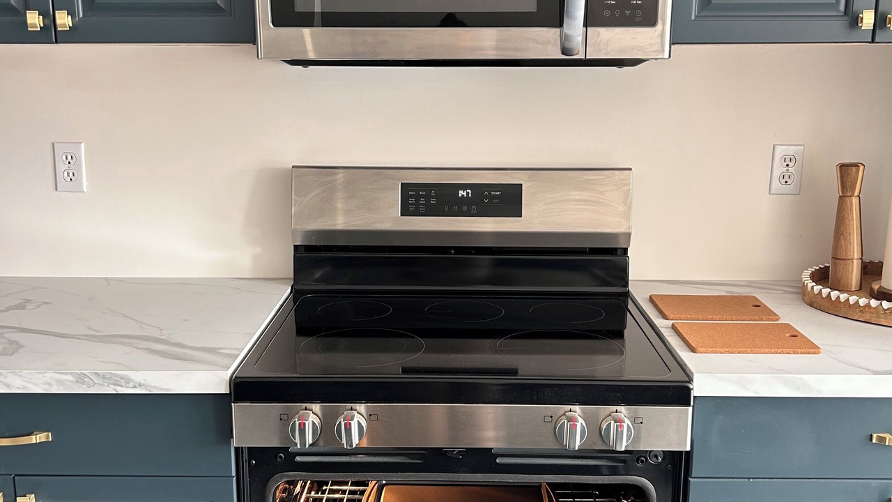 Photo of Kitchen in Ajax