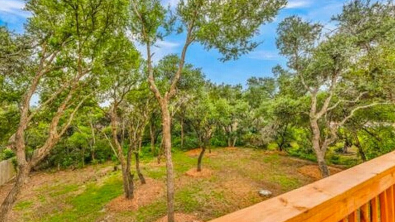Photo of Outdoor in Northwest Balcones