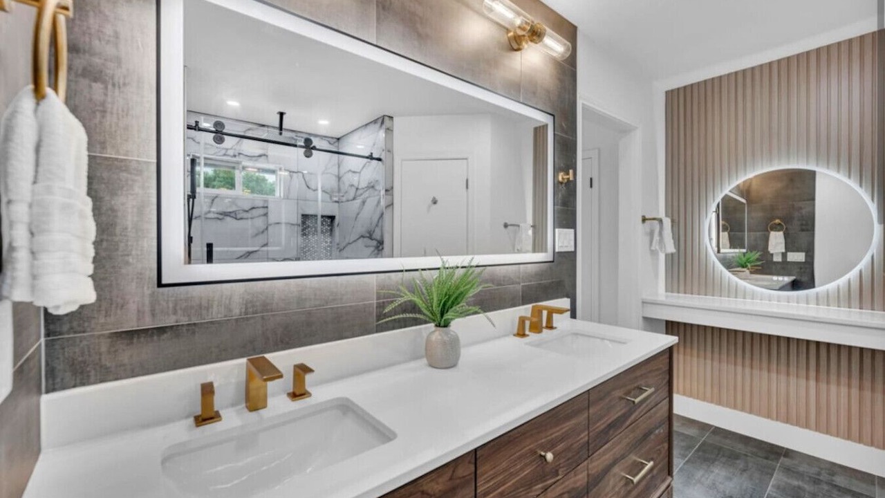 Photo of Bathroom in Northwest Balcones