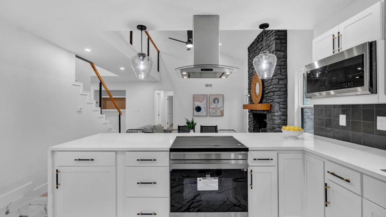 Photo of Kitchen in Northwest Balcones