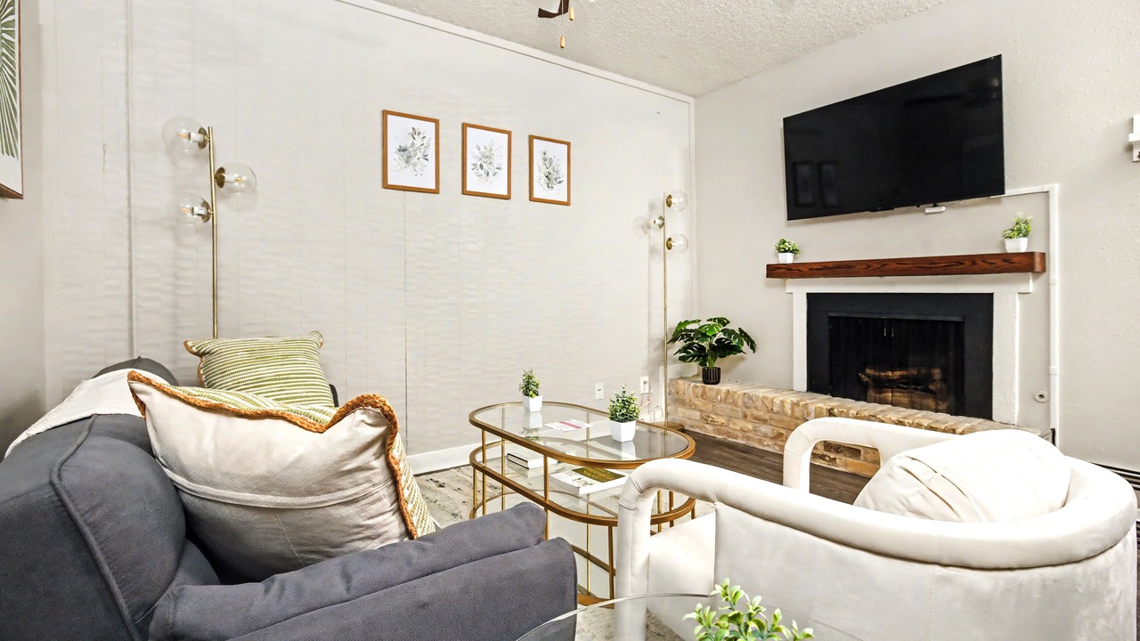 Photo of Livingroom in Hyde Park