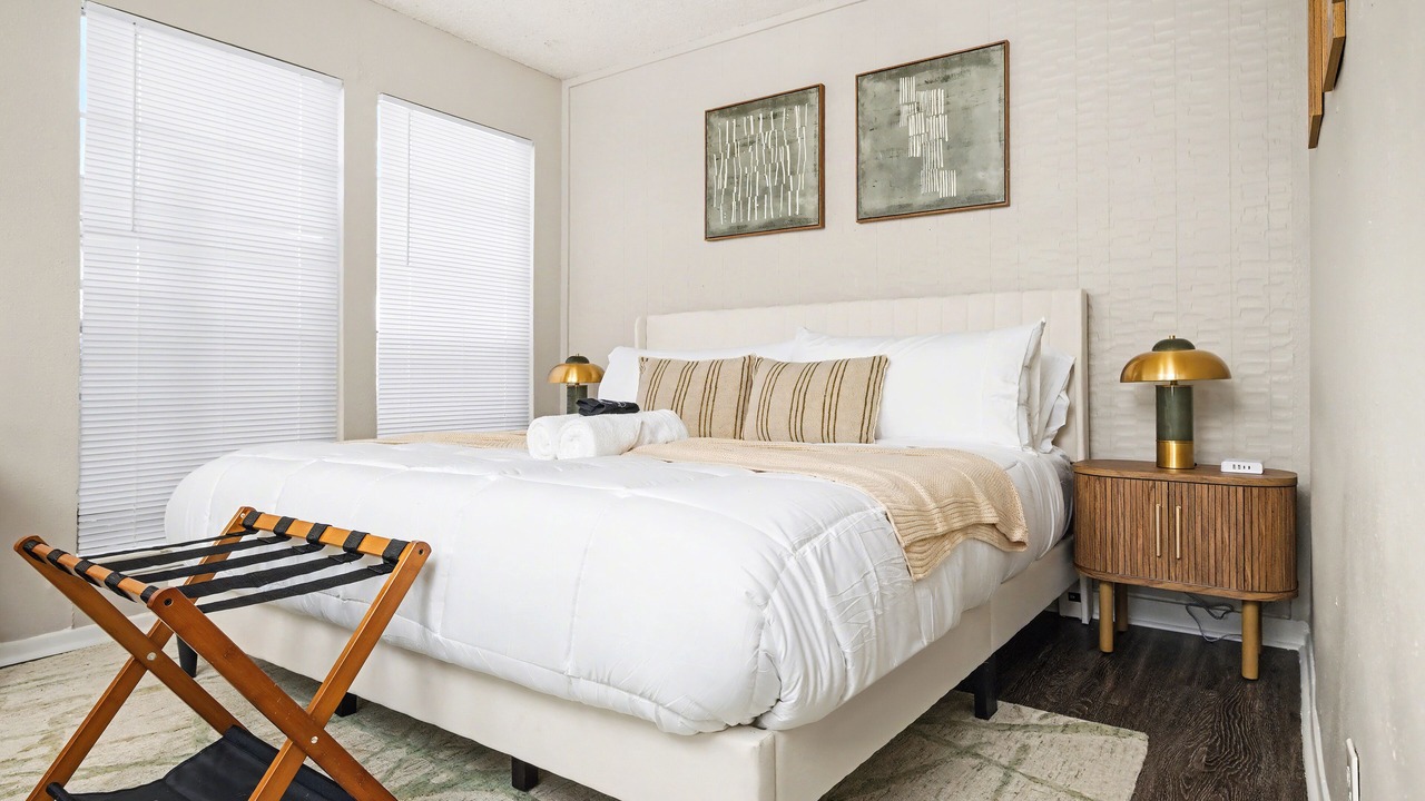 Photo of Bedroom in Hyde Park